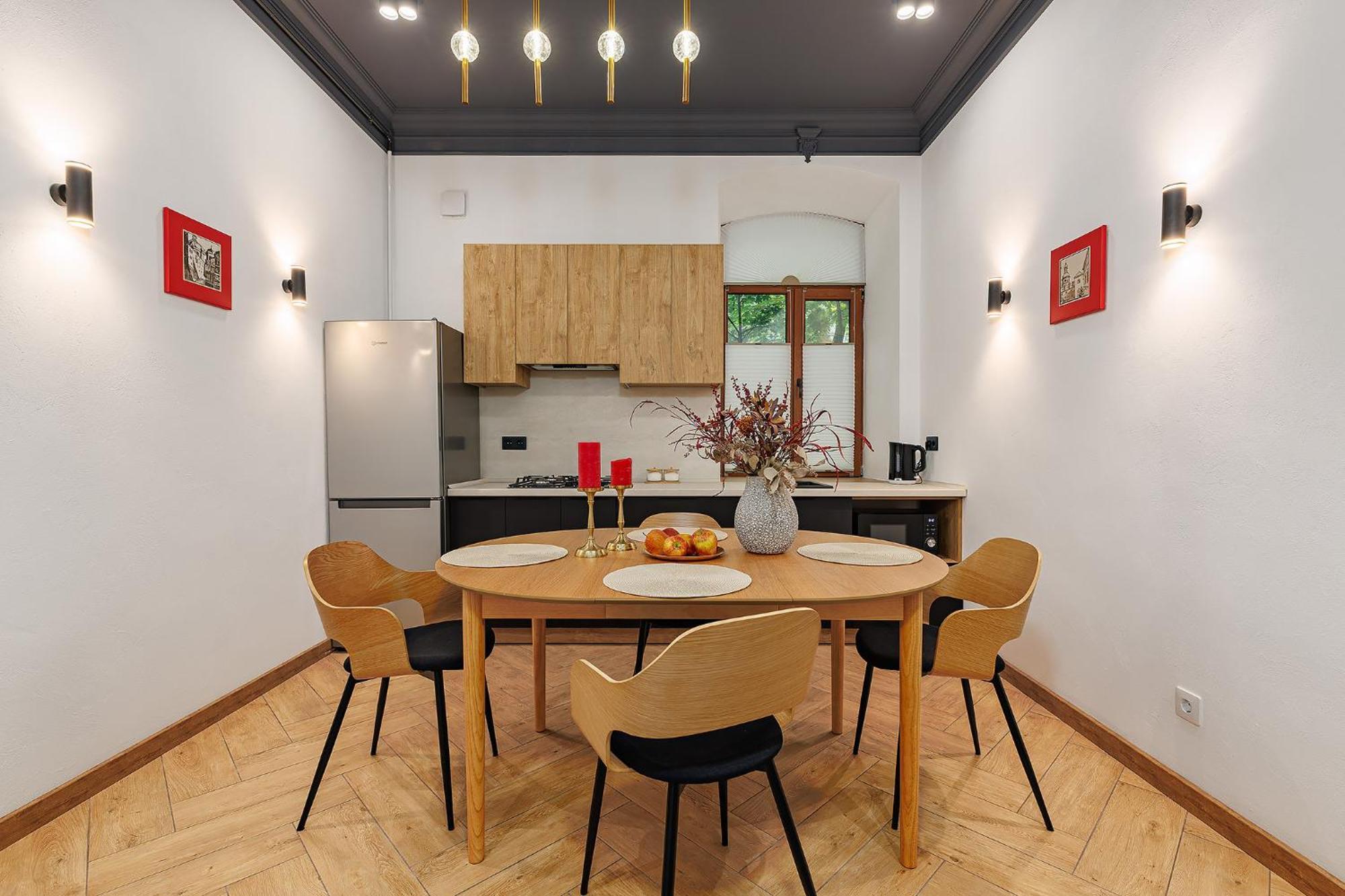 Grand Apartment 利沃夫 外观 照片